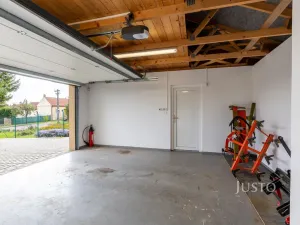 Prodej garáže, Těmice, 38 m2