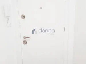 Pronájem bytu 3+kk, Praha, Oravská, 54 m2