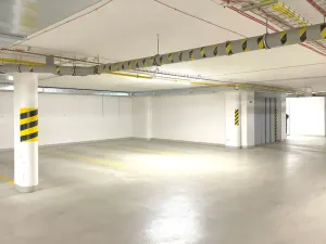 Pronájem kanceláře, Praha - Vysočany, Sokolovská, 135 m2