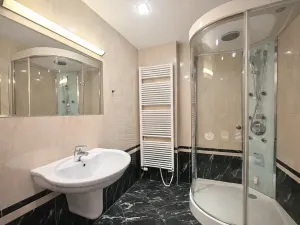 Pronájem bytu 4+kk, Praha - Krč, Hudečkova, 162 m2