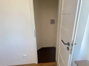 Pronájem bytu 2+kk, Praha - Ďáblice, Ďáblická, 50 m2