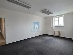 Pronájem kanceláře, Plzeň, Hálkova, 125 m2
