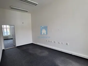 Pronájem kanceláře, Plzeň, Hálkova, 125 m2