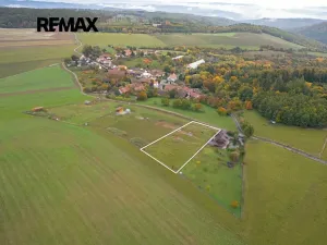 Prodej pozemku pro bydlení, Úsuší, 3002 m2