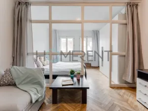 Pronájem bytu 1+1, Praha - Smíchov, Plzeňská, 45 m2