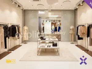 Pronájem obchodního prostoru, Zlín, náměstí Míru, 55 m2