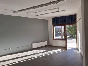 Prodej obchodního prostoru, Harrachov, 58 m2