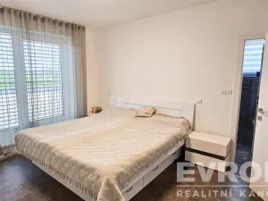 Prodej rodinného domu, Červené Pečky, 229 m2