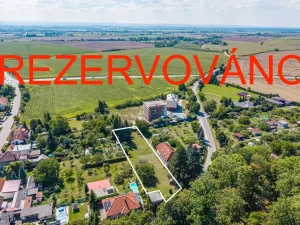 Prodej pozemku pro bydlení, Holice, Pod Parkem, 1775 m2