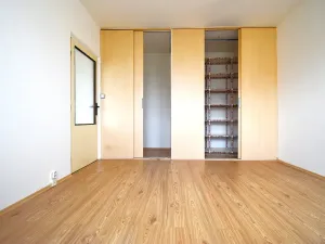 Pronájem bytu 1+1, Plzeň - Skvrňany, Macháčkova, 36 m2