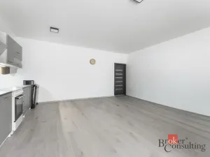 Prodej bytu 2+kk, Kladno - Kročehlavy, Arménská, 60 m2