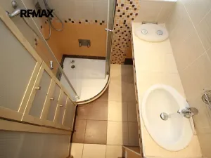 Pronájem bytu 2+1, Praha - Malešice, Troilova, 53 m2