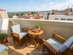 Prodej bytu 2+1, Znojmo, Pražská, 63 m2