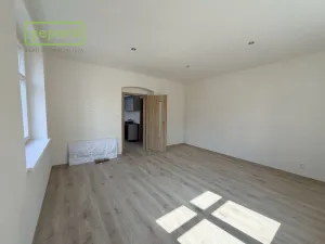 Pronájem bytu 1+1, Karlovy Vary, Moskevská, 49 m2