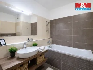 Prodej bytu 2+kk, Ostrava, Jantarová, 56 m2