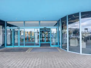 Pronájem obchodního prostoru, Průhonice, Uhříněveská, 3300 m2