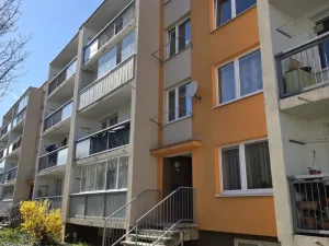 Pronájem bytu 2+kk, Louny, Zahradní, 40 m2