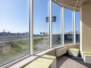 Pronájem kanceláře, Průhonice, Uhříněveská, 3300 m2