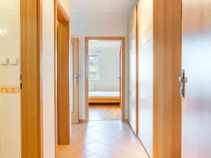 Prodej bytu 2+kk, Praha - Strašnice, Názovská, 48 m2