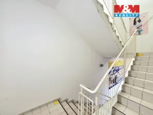 Pronájem obchodního prostoru, Praha - Prosek, Prosecká, 547 m2