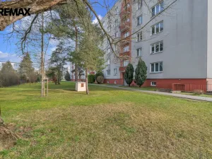 Pronájem bytu 2+1, Hradec Králové - Slezské Předměstí, třída SNP, 55 m2