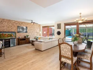 Prodej rodinného domu, Roztoky, Zvoncová, 163 m2