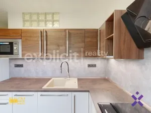 Pronájem bytu 2+1, Zlín - Malenovice, Husova, 50 m2