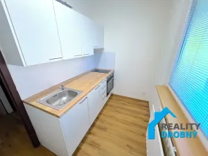 Pronájem bytu 1+1, Děčín, Čsl. partyzánů, 35 m2