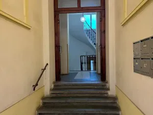 Pronájem bytu 1+1, Praha - Smíchov, Vltavská, 40 m2