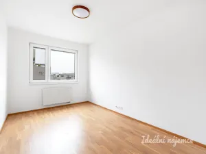 Pronájem bytu 3+kk, Praha - Hloubětín, Waltariho, 80 m2