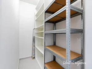 Pronájem bytu 3+kk, Praha - Hloubětín, Waltariho, 80 m2