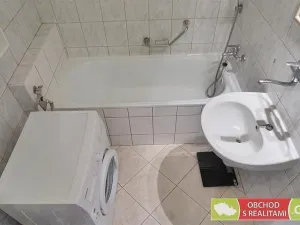 Pronájem bytu 3+1, Praha, Květnového vítězství, 77 m2