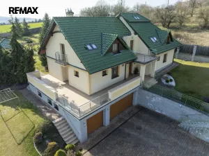 Prodej vícegeneračního domu, Fryšták - Vítová, 615 m2