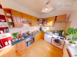 Pronájem bytu 2+kk, Praha, Oravská, 51 m2