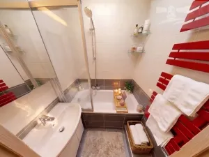 Pronájem bytu 2+kk, Praha, Oravská, 51 m2