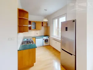 Pronájem bytu 2+kk, Praha, Oravská, 52 m2