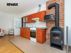 Pronájem bytu 2+kk, Praha - Ruzyně, U letiště, 47 m2