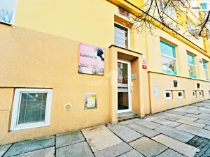 Prodej činžovního domu, Plzeň - Doubravka, Habrmannovo náměstí, 1343 m2