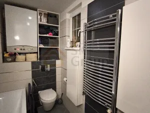 Prodej bytu 2+kk, Karlovy Vary - Rybáře, Čankovská, 46 m2