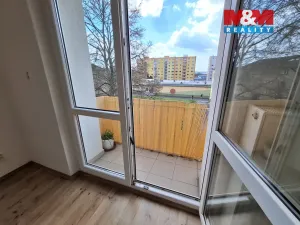 Pronájem bytu 2+1, Ostrov, Jungmannova, 58 m2