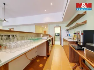 Prodej restaurace, Mariánské Lázně, Masarykova, 147 m2