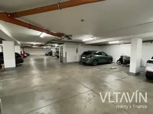 Prodej bytu 2+kk, Pardubice, Sokolovská, 54 m2