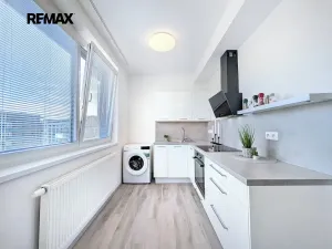 Prodej bytu 2+kk, Praha - Hlubočepy, Hugo Haase, 55 m2