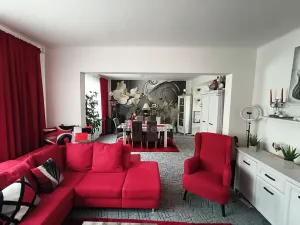 Prodej rodinného domu, České Velenice, Komenského, 450 m2