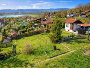 Prodej zahrady, Údlice, 387 m2