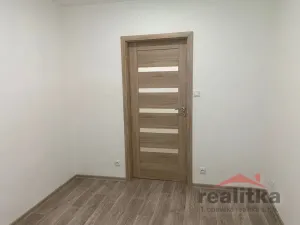 Pronájem bytu 2+kk, Opava - Předměstí, Těšínská, 35 m2