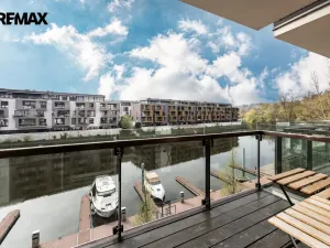 Pronájem bytu 3+kk, Praha - Libeň, Voctářova, 82 m2