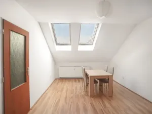 Pronájem bytu 2+kk, Teplice, Jankovcova, 42 m2