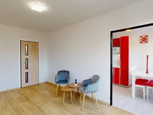 Prodej bytu 3+1, Králův Dvůr, Nad Stadionem, 76 m2