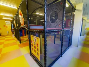 Prodej komerční nemovitosti, Mladá Boleslav, U stadionu, 986 m2